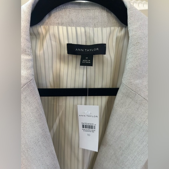 Ann Taylor Cream Blazer Suit with Pinstripe Lining - Picture 3 of 13